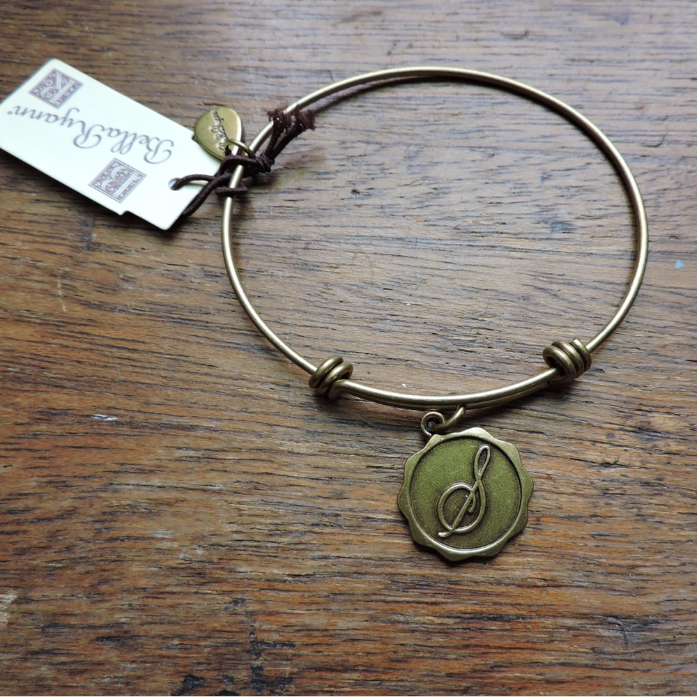 Bella Ryann Gold-Tone Charm Bracelet